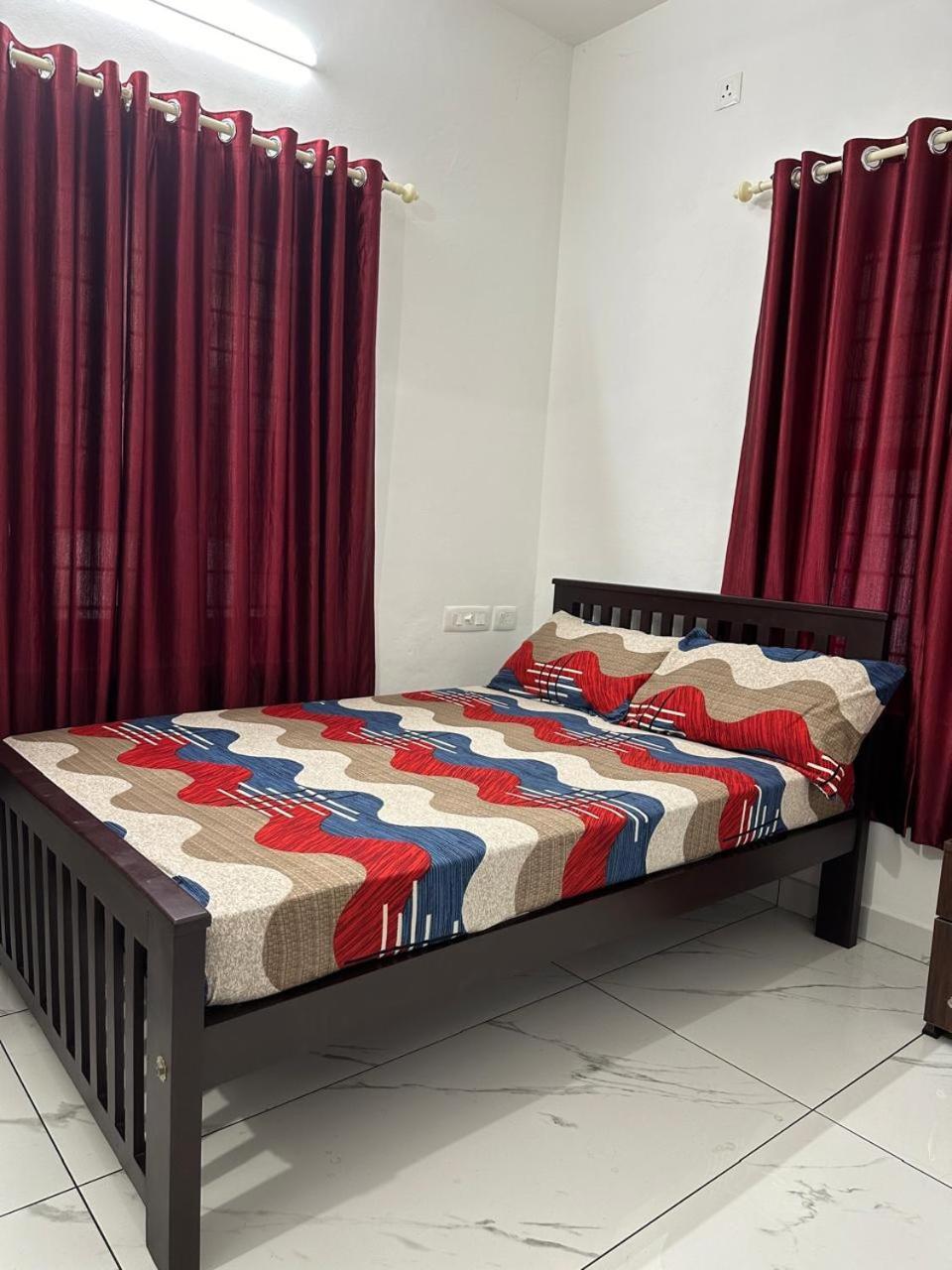 Aadhi Villa Varkala Szoba fotó